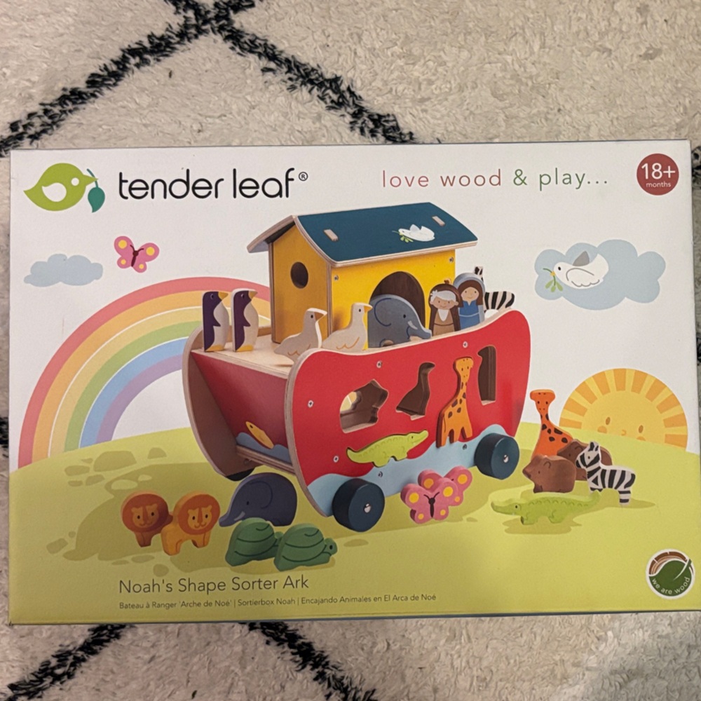 Noah's Shape Sorter Ark - Red and Yellow - Picture 2 of 2